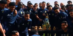 لاعبو النصر يحتفلون بعيد ميلاد كريستيانو رونالدو الـ40