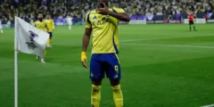 النصر يهزم استقلال طهران بثلاثية ويتأهل لربع النهائي
