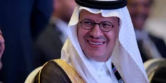 عبد العزيز بن سلمان: العالم يحتاج مزيجًا من مصادر الطاقة