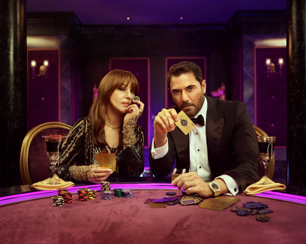 مونيكا بيلوتشي تشارك أحمد عز فيلم 7dogs